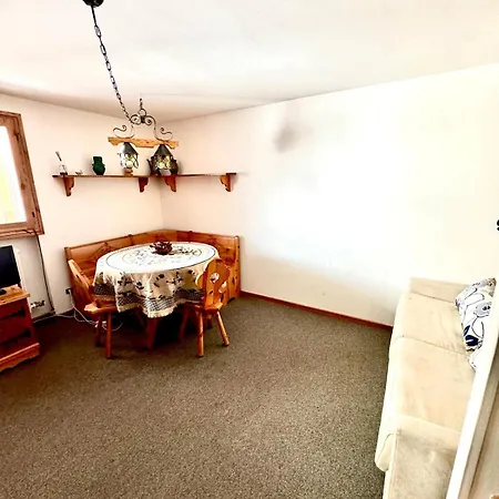 In Cervinia, 50 Meters From The Slopes And Garage شقة