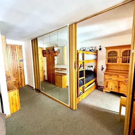 شقة In Cervinia, 50 Meters From The Slopes And Garage بيريوِل تْشيرفينيا